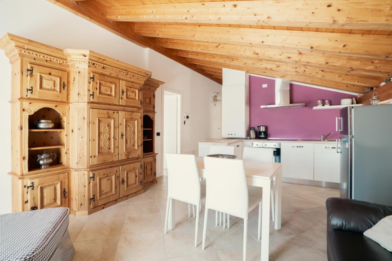 Residence Antico Torchio Dervio Buitenkant foto