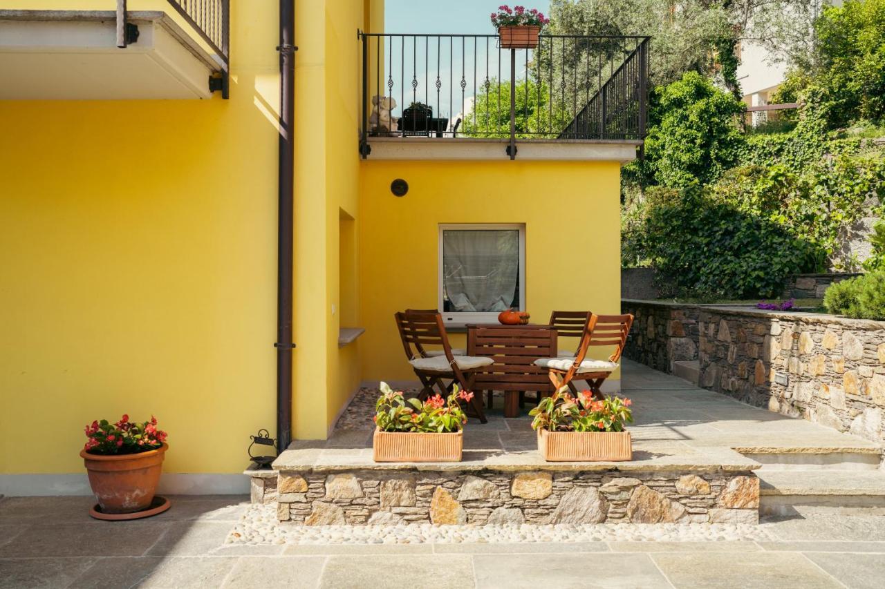 Residence Antico Torchio Dervio Buitenkant foto